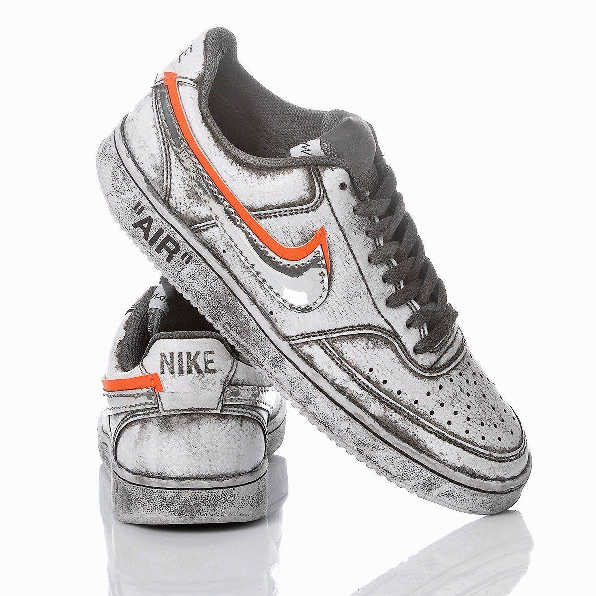 NIKE WHITE SNEAKERS - DIVINE