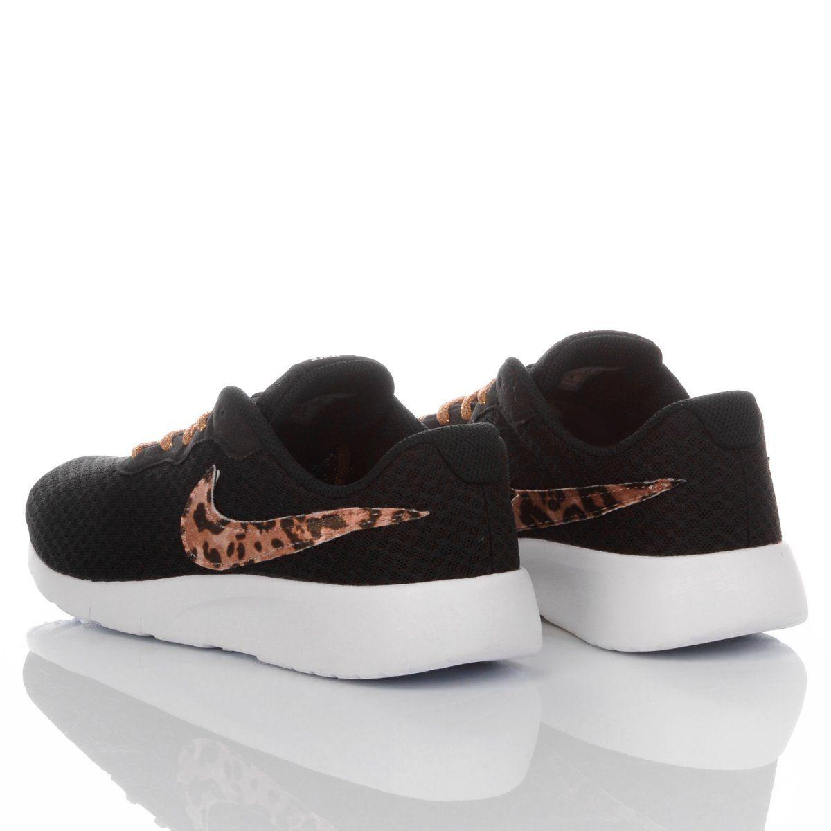 NIKE BLACK SNEAKERS - DIVINE