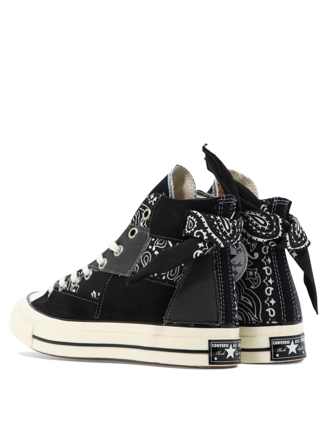 CONVERSE BLACK SNEAKERS - DIVINE