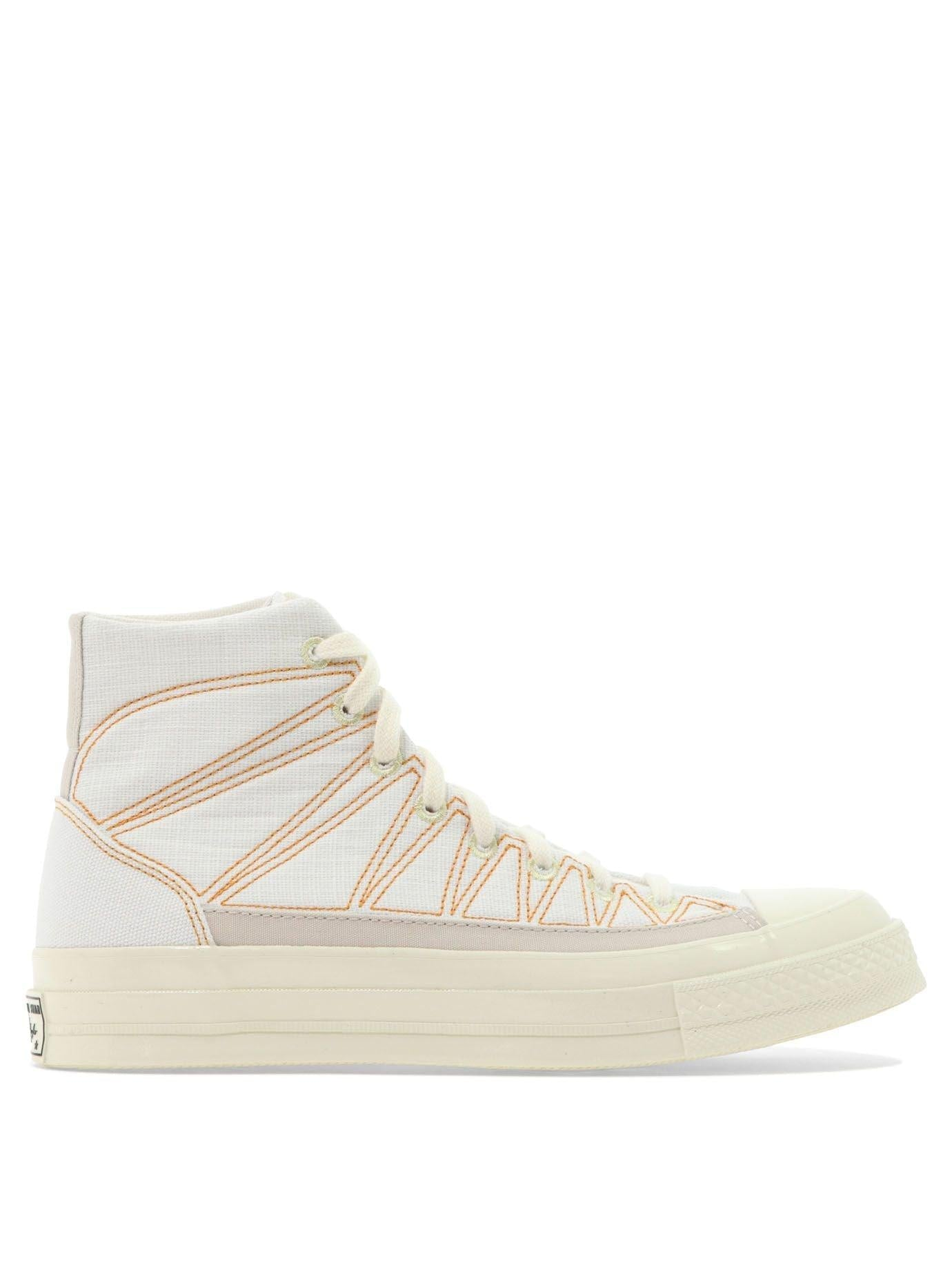 CONVERSE WHITE SNEAKERS - DIVINE