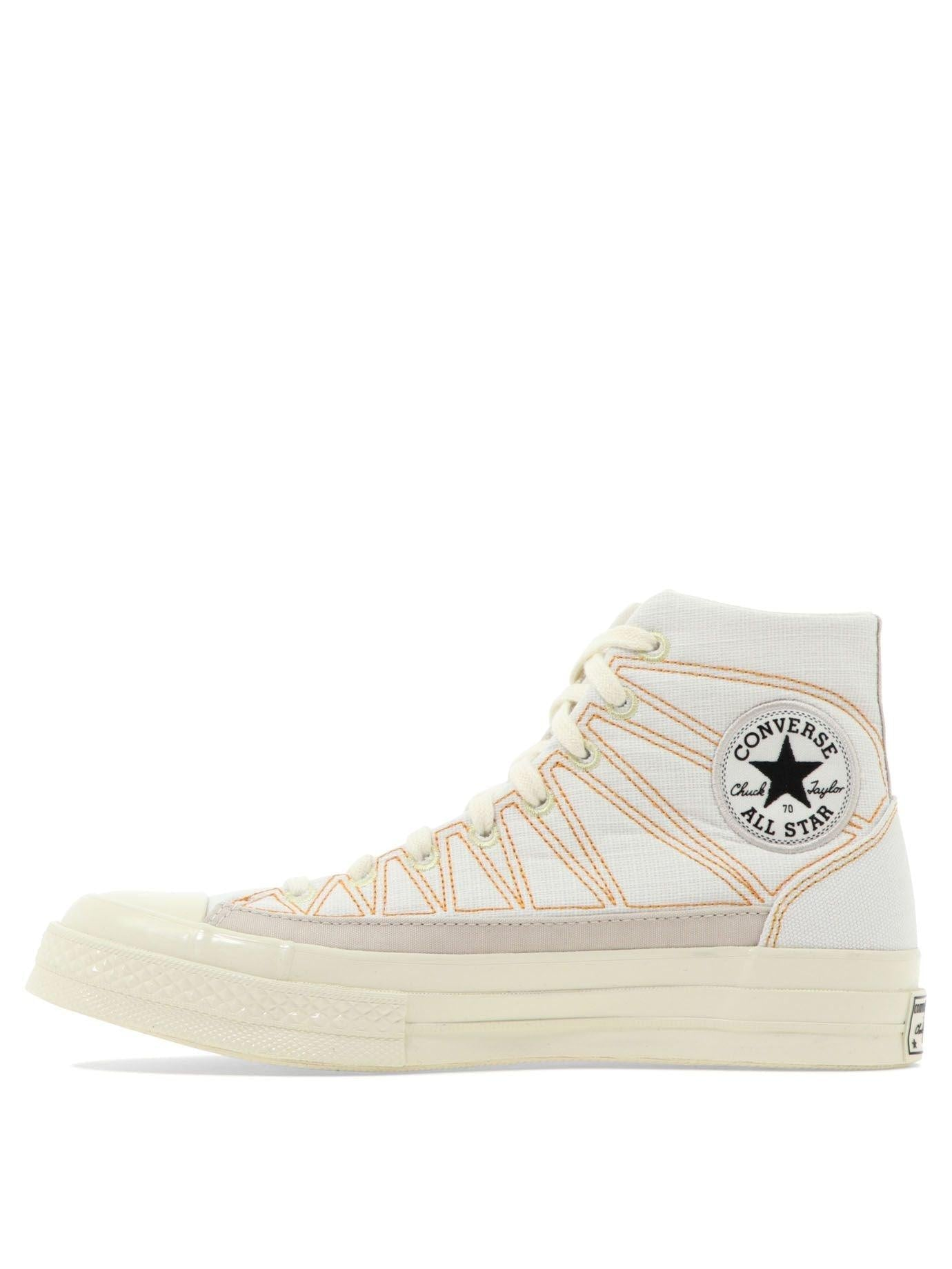 CONVERSE WHITE SNEAKERS - DIVINE