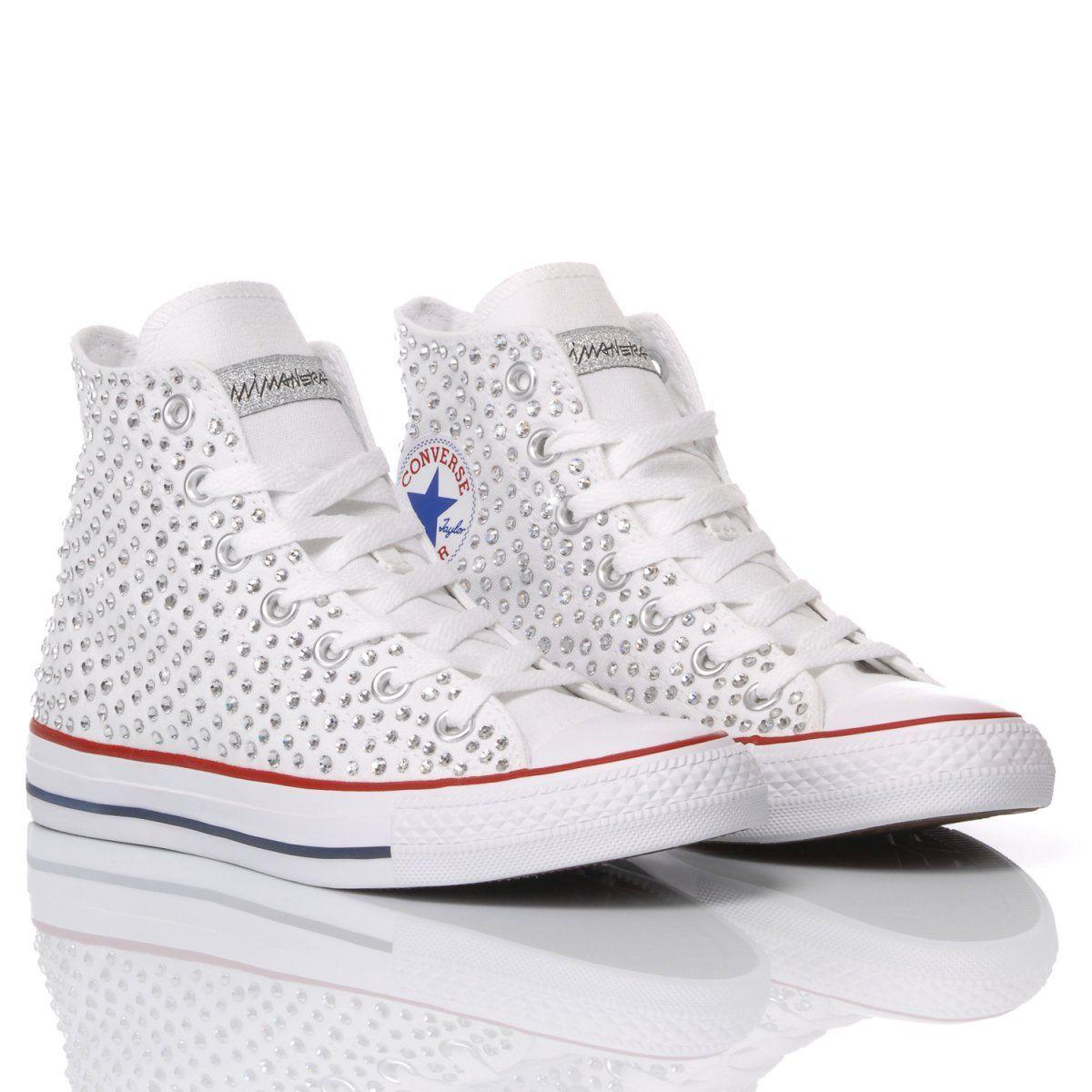 CONVERSE WHITE SNEAKERS - DIVINE