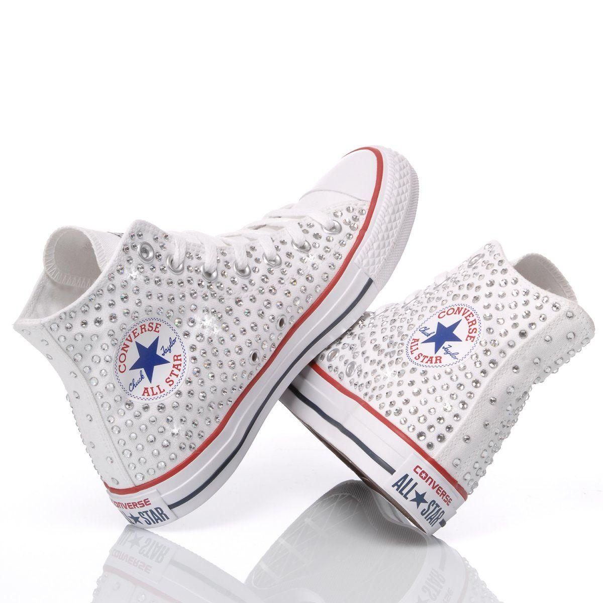 CONVERSE WHITE SNEAKERS - DIVINE