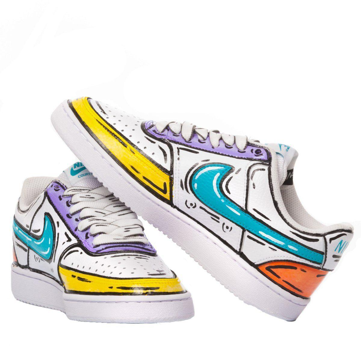 NIKE WHITE SNEAKERS - DIVINE
