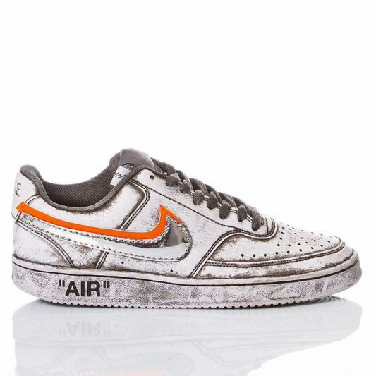 NIKE WHITE SNEAKERS - DIVINE