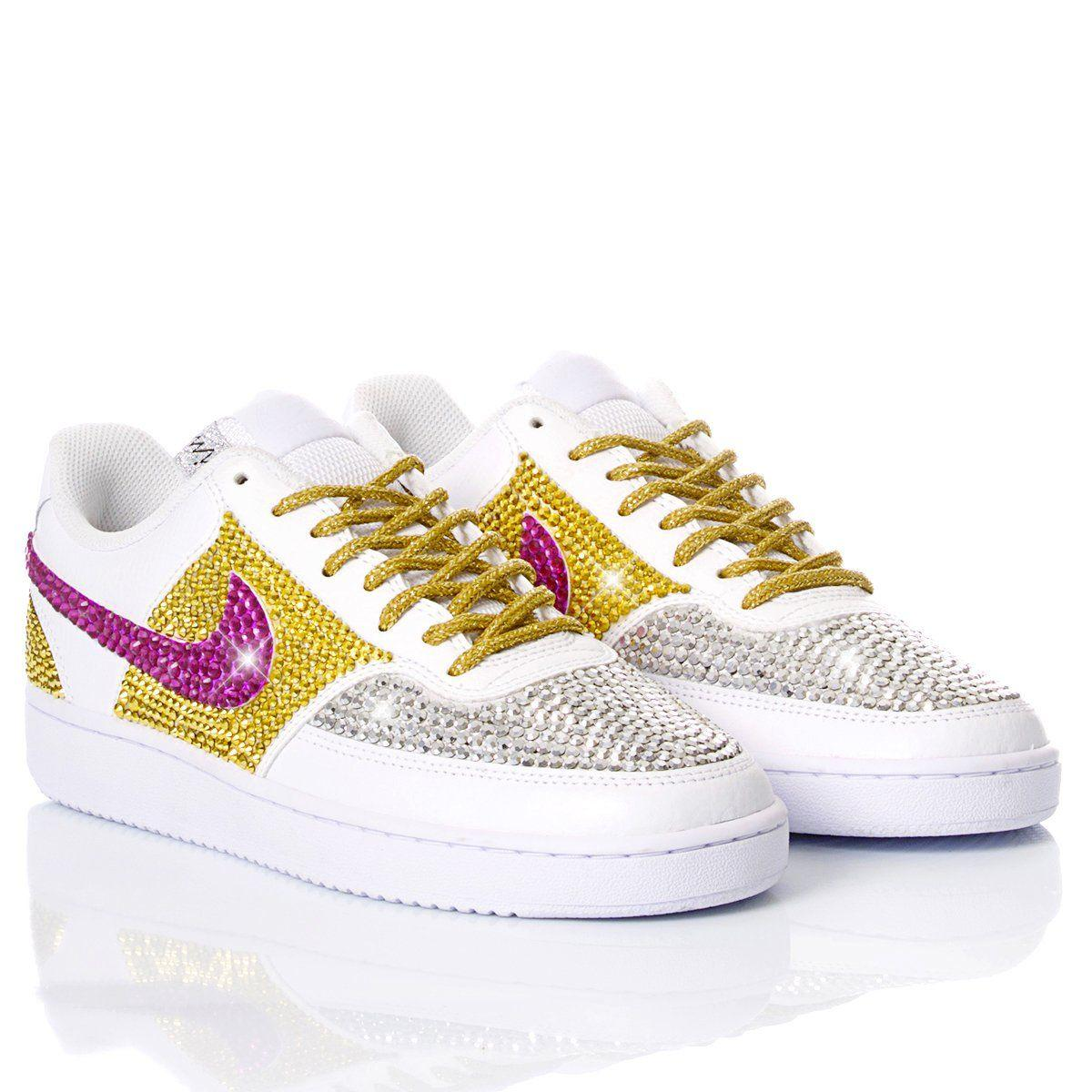 NIKE WHITE SNEAKERS - DIVINE