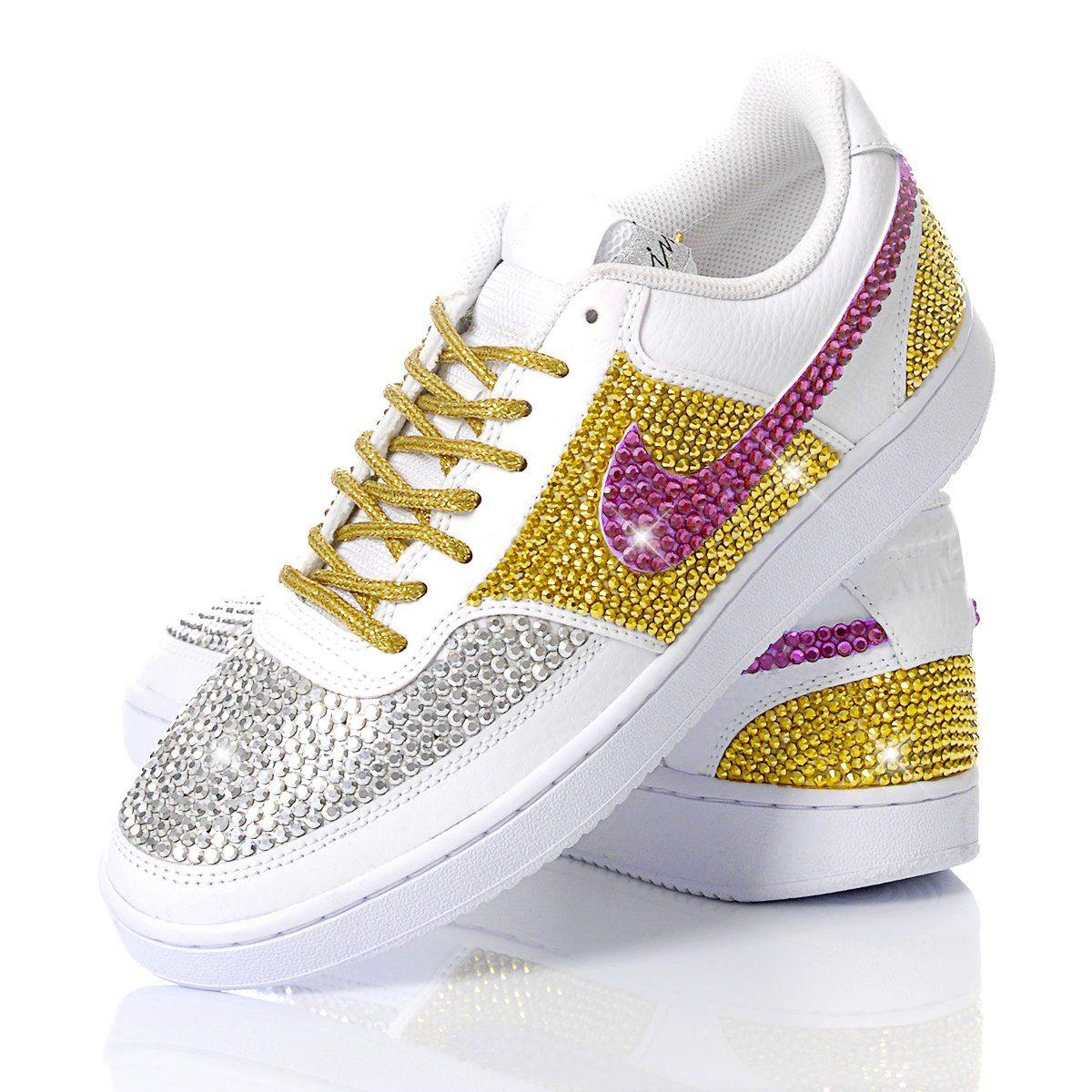 NIKE WHITE SNEAKERS - DIVINE