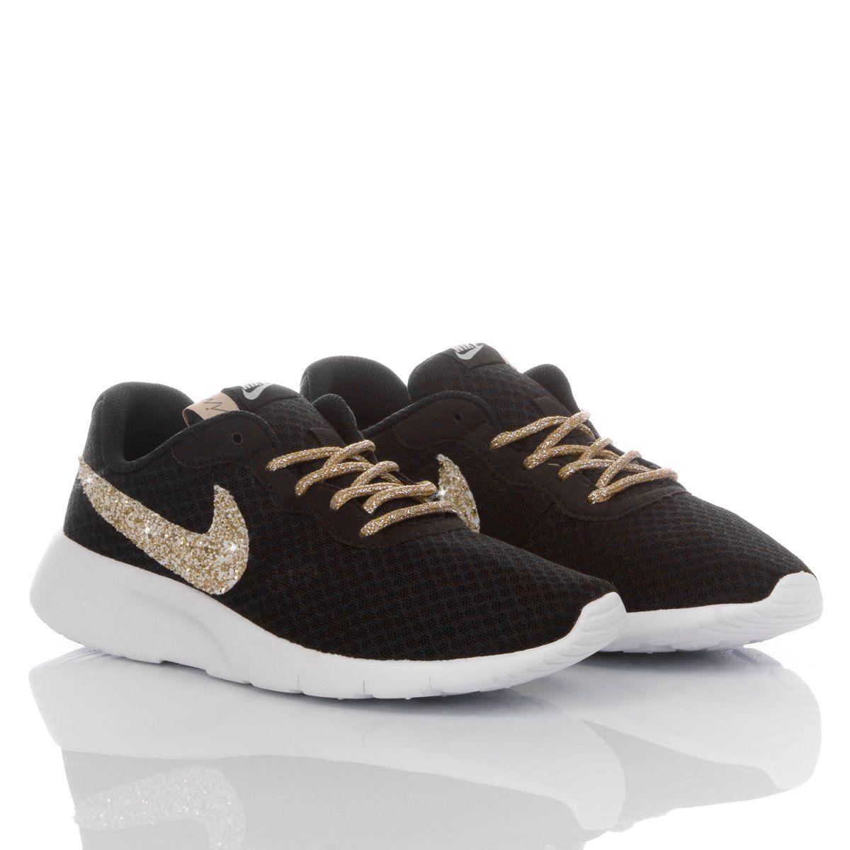 NIKE BLACK SNEAKERS - DIVINE
