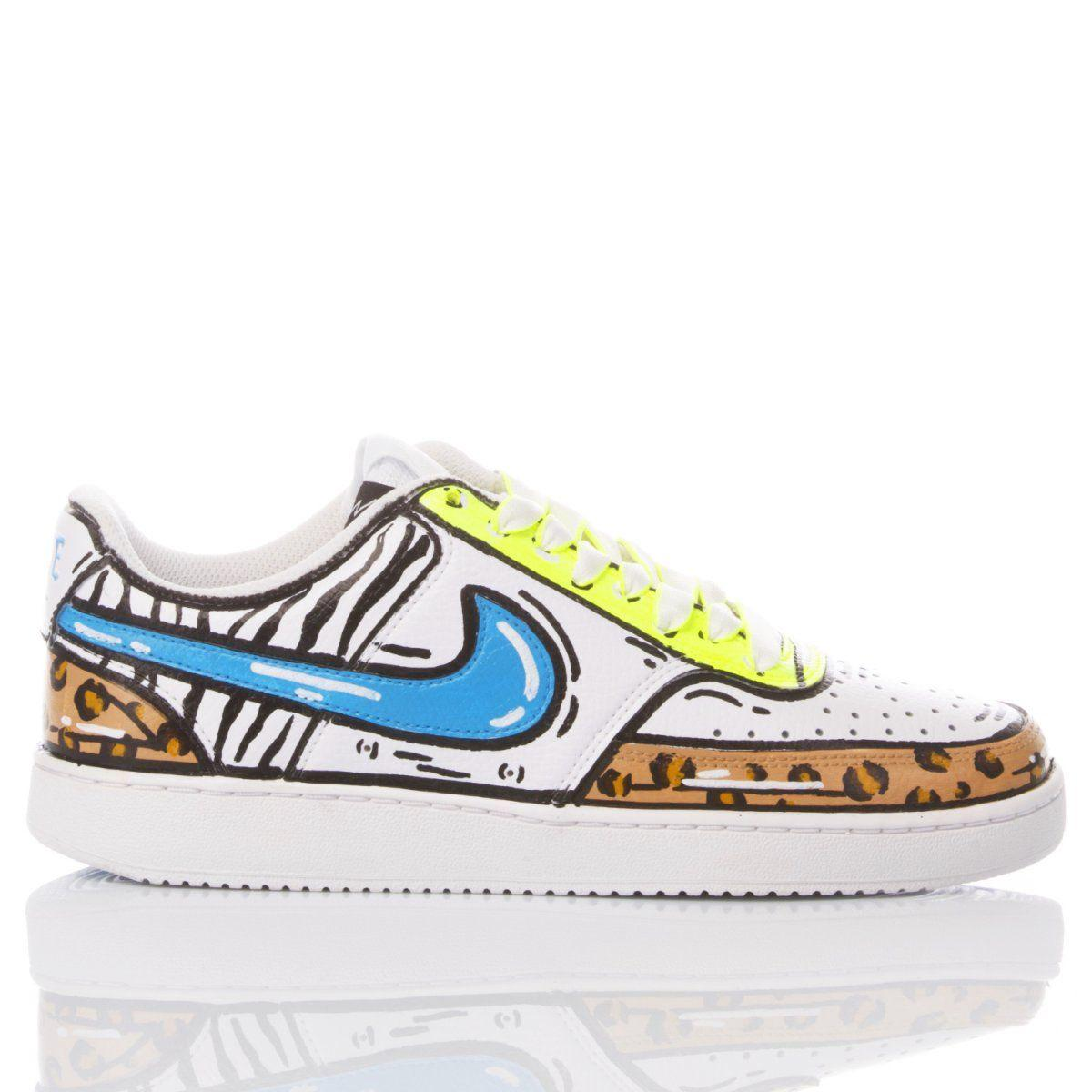 NIKE WHITE SNEAKERS - DIVINE