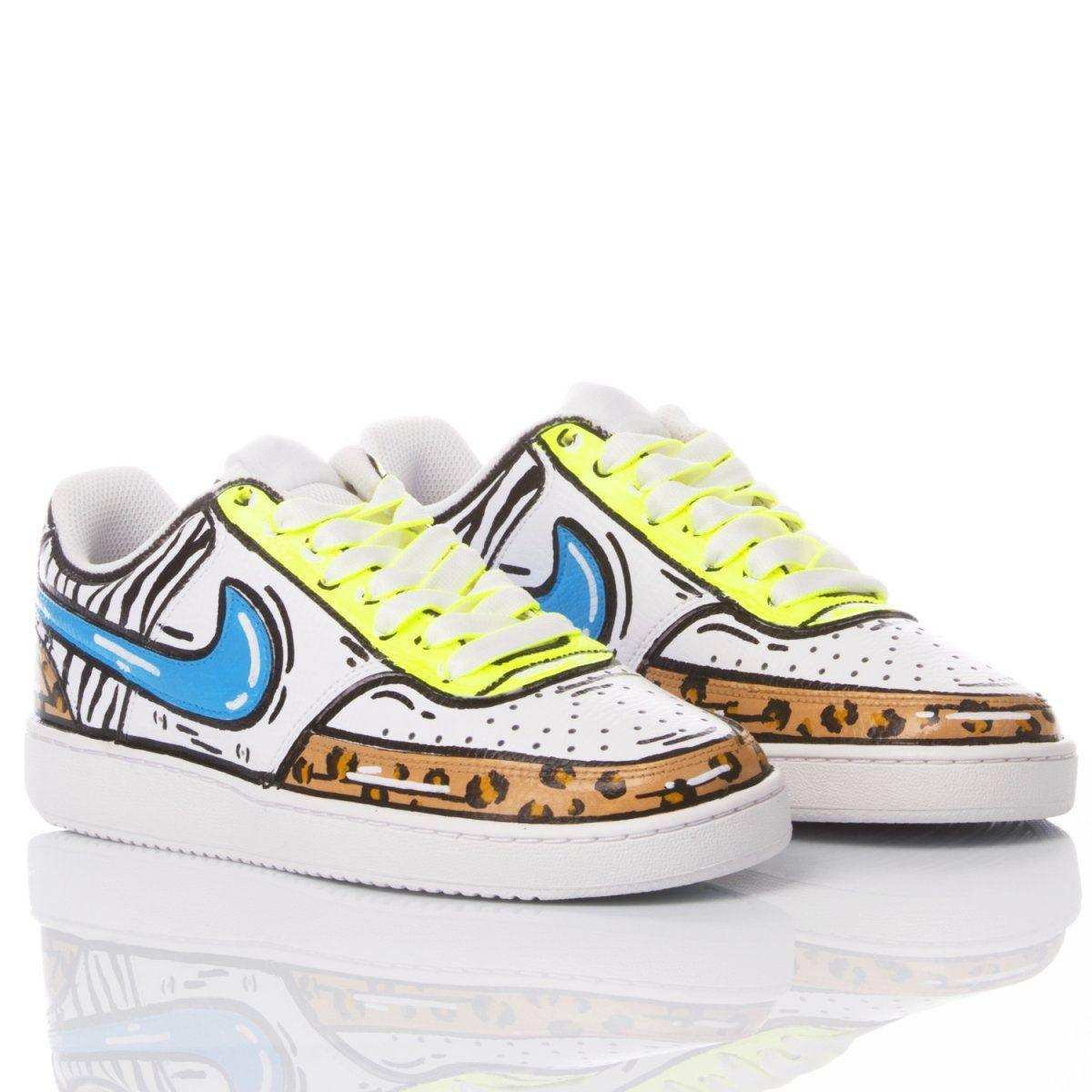 NIKE WHITE SNEAKERS - DIVINE