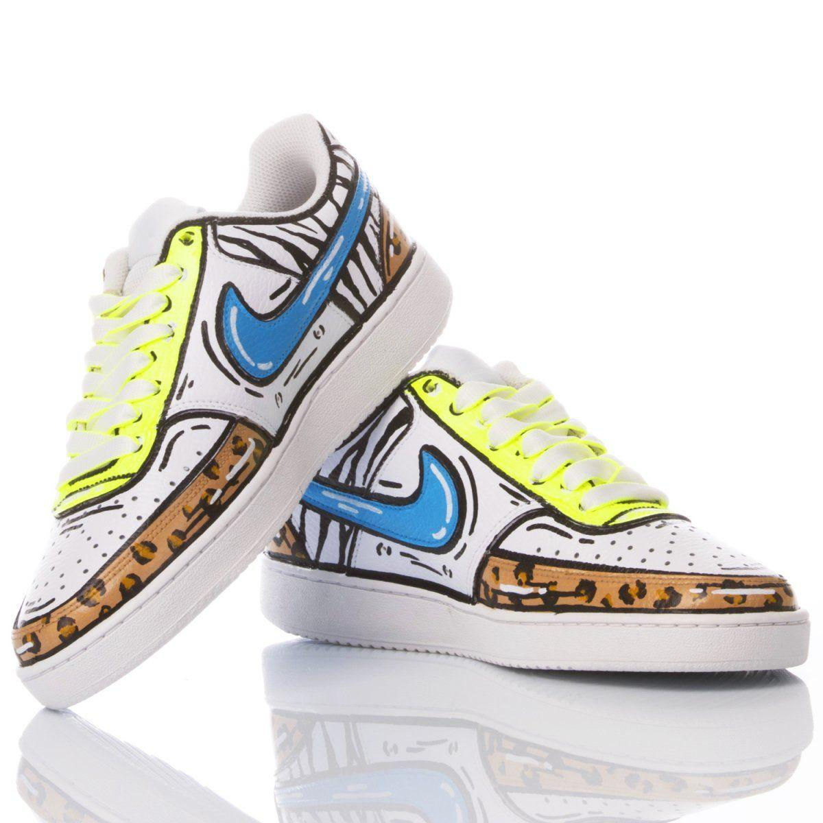 NIKE WHITE SNEAKERS - DIVINE