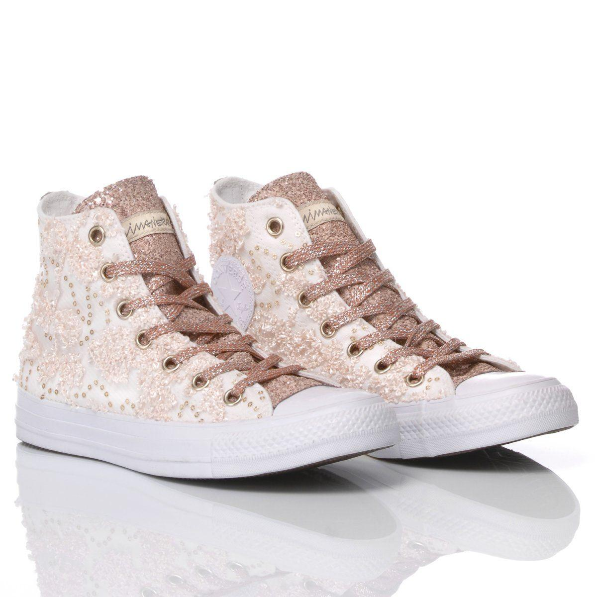 CONVERSE WHITE SNEAKERS - DIVINE