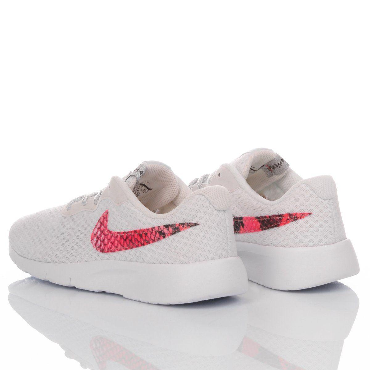 NIKE WHITE SNEAKERS - DIVINE