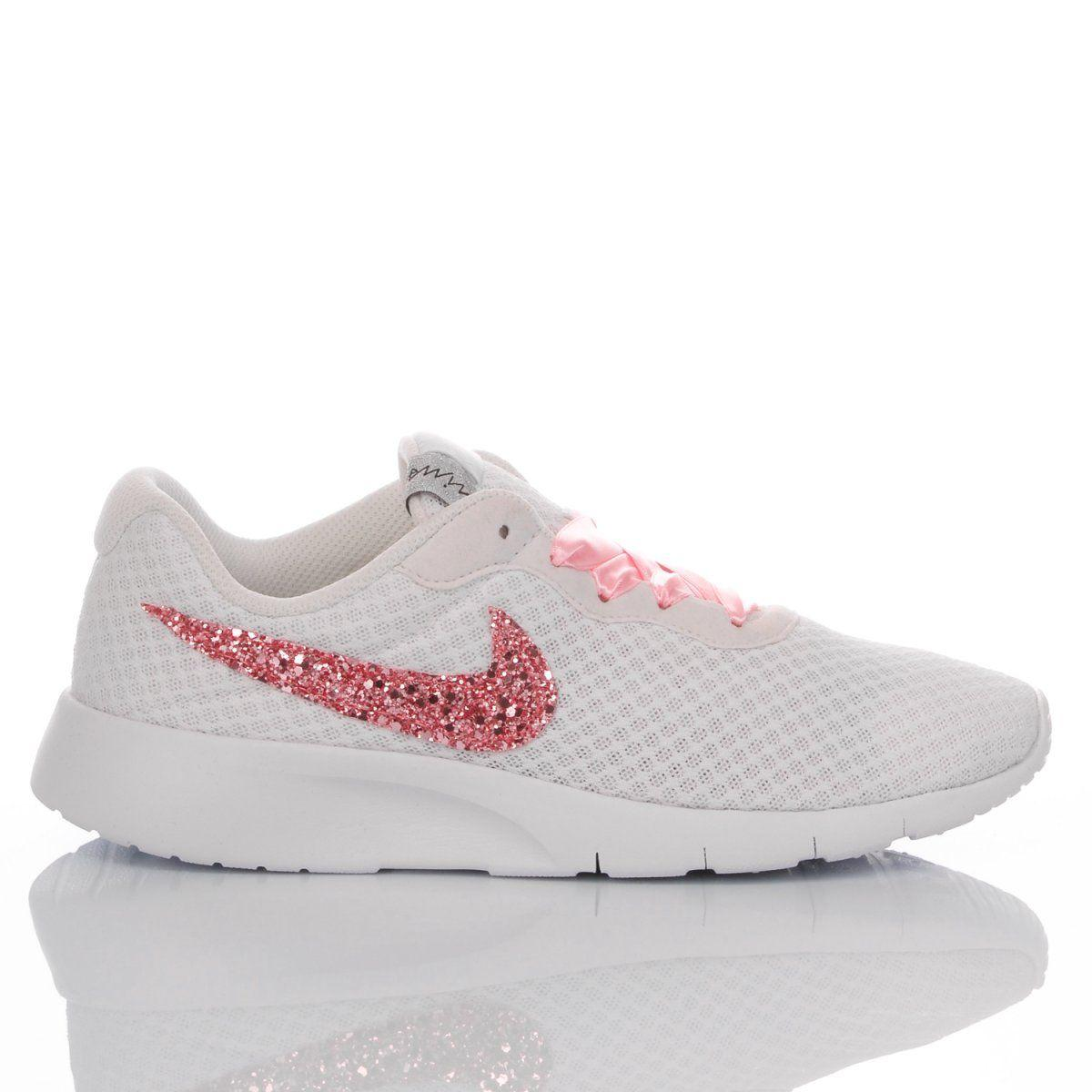 NIKE WHITE SNEAKERS - DIVINE