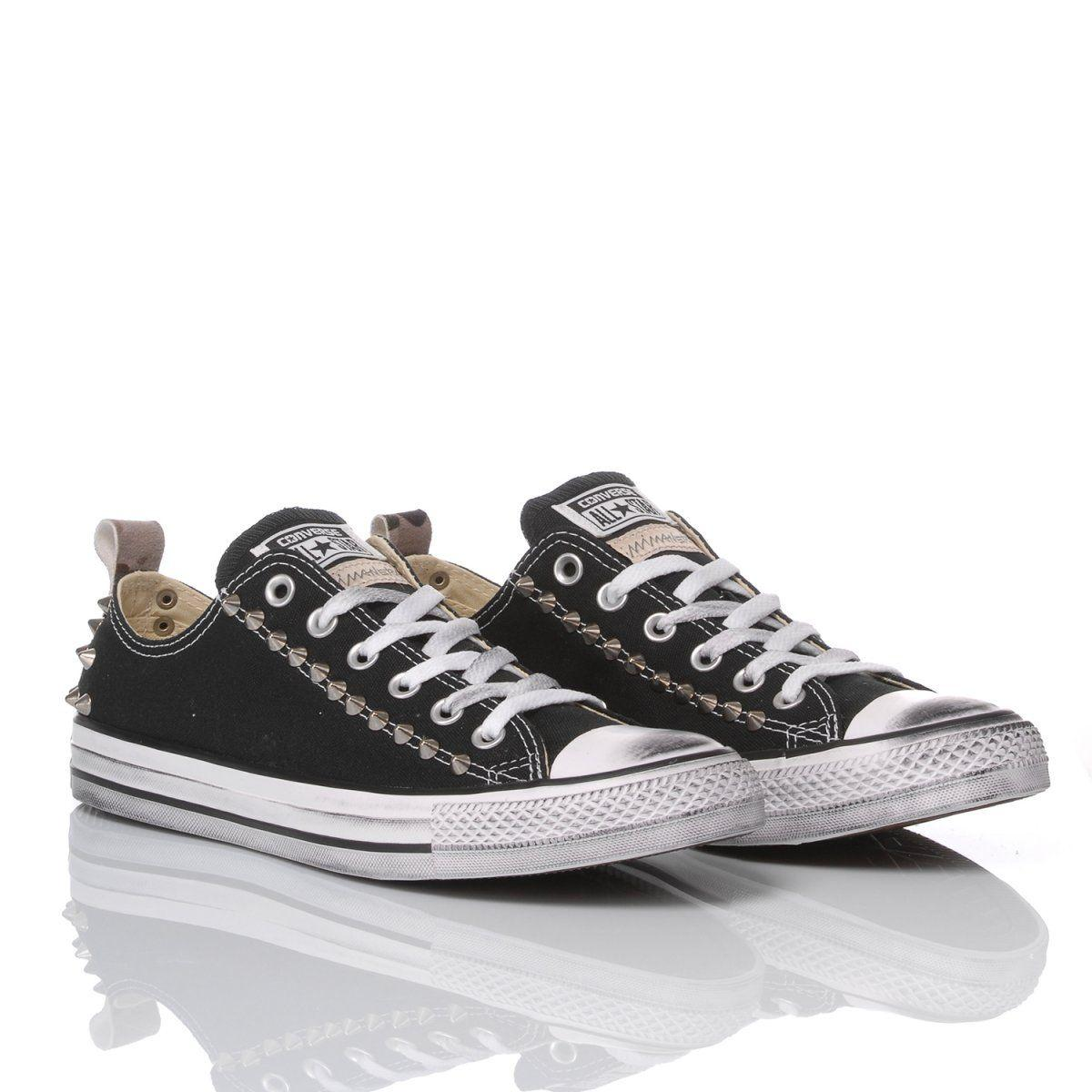 CONVERSE BLACK SNEAKERS - DIVINE