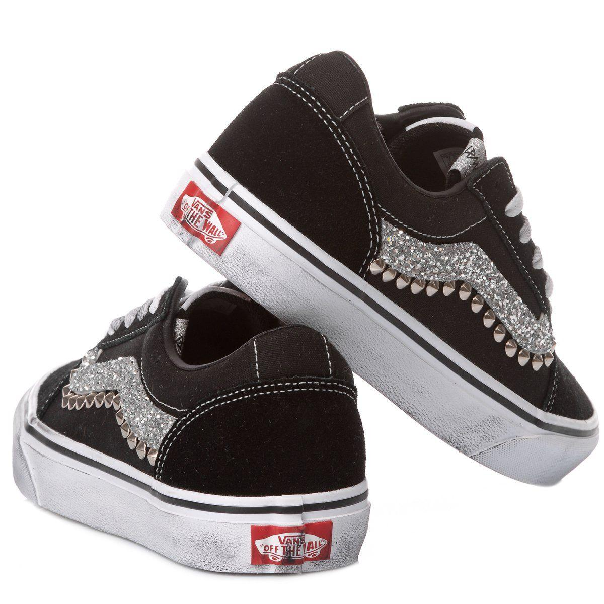 VANS BLACK SNEAKERS - DIVINE