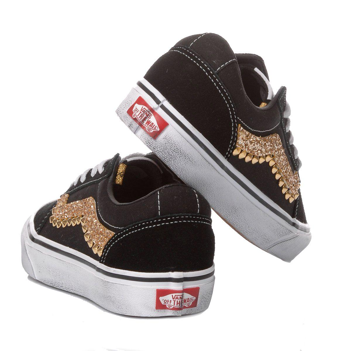VANS BLACK SNEAKERS - DIVINE