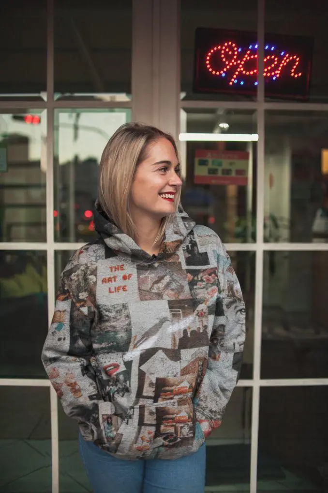 Móngrbúðupr Female Sublimation Hoodie - DIVINE