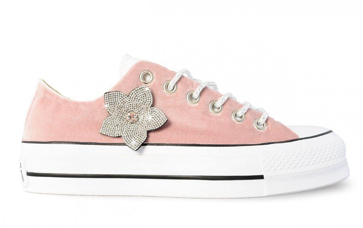 CONVERSE PINK SNEAKERS - DIVINE