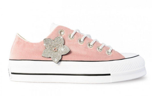 CONVERSE PINK SNEAKERS - DIVINE