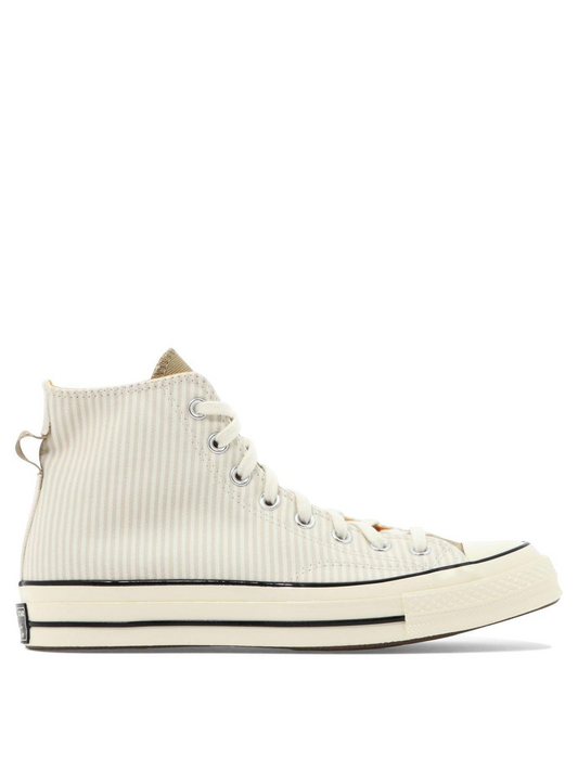 CONVERSE WHITE SNEAKERS - DIVINE