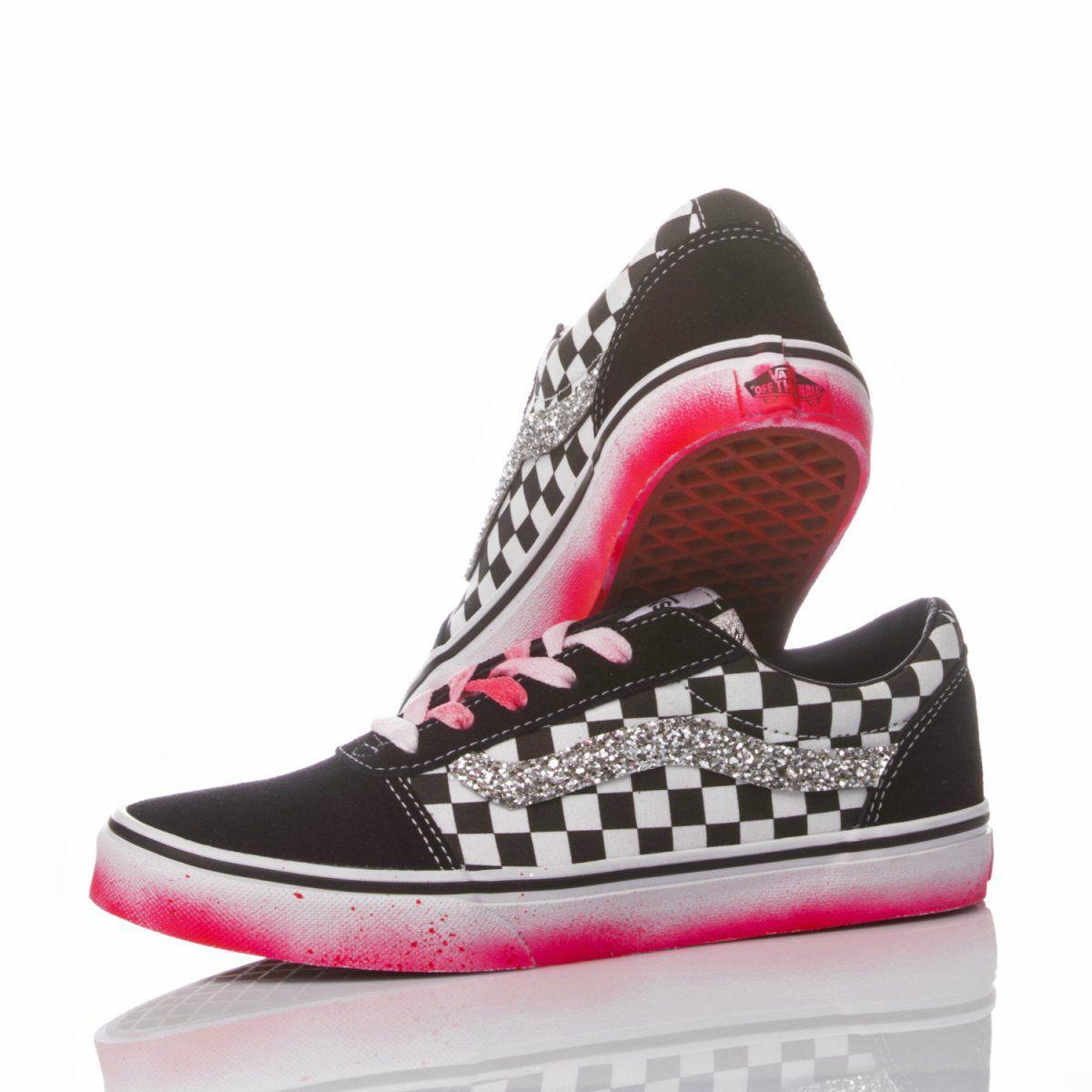VANS BLACK SNEAKERS - DIVINE