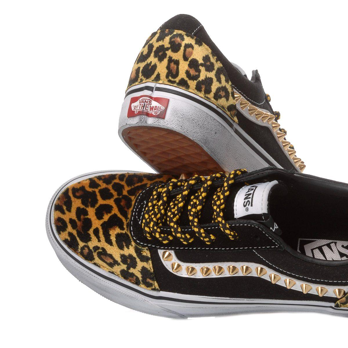 VANS BLACK SNEAKERS - DIVINE