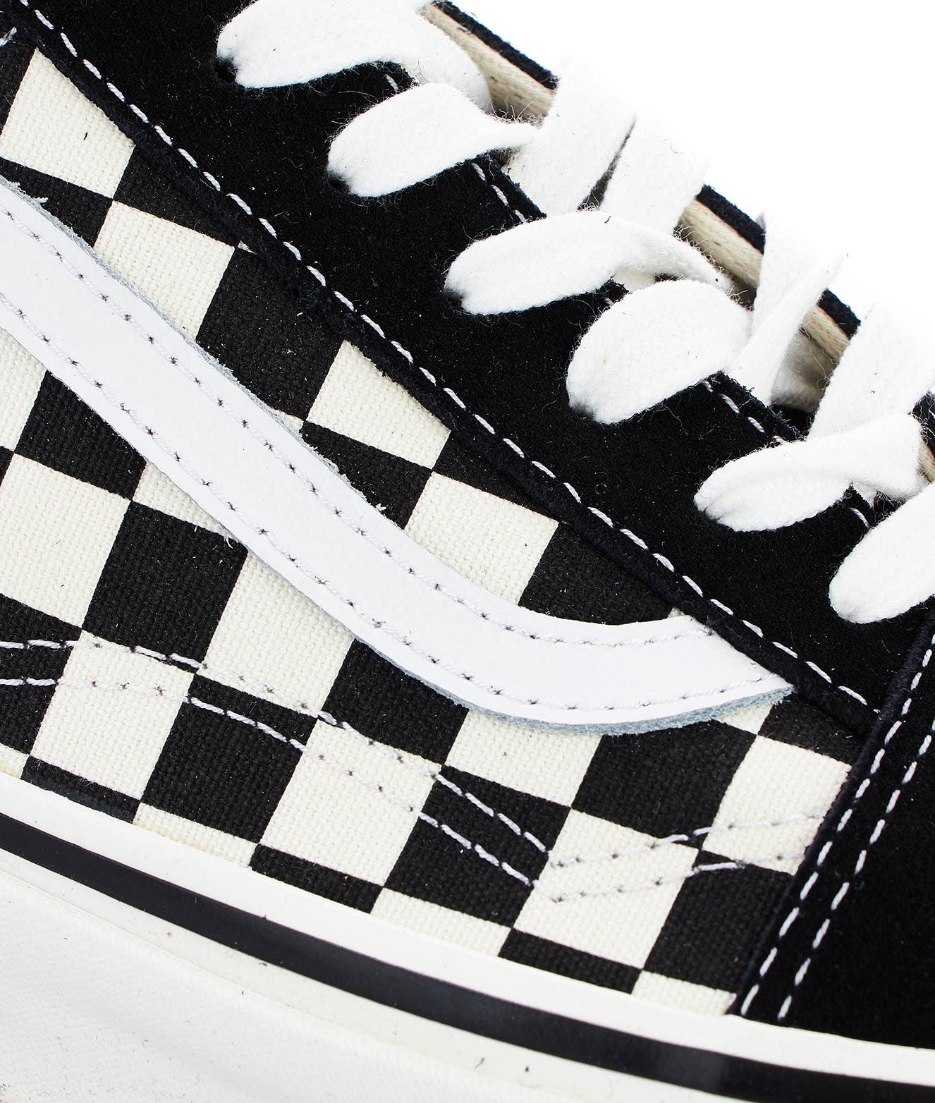 VANS BLACK SNEAKERS - DIVINE