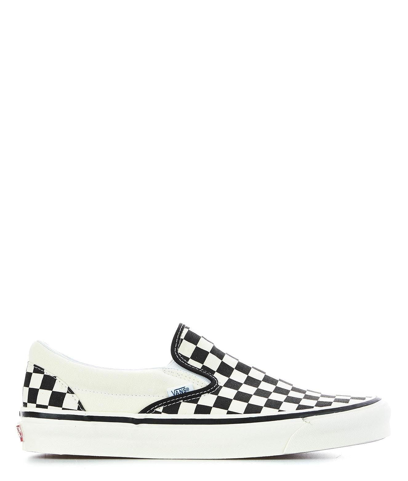 VANS WHITE SNEAKERS - DIVINE