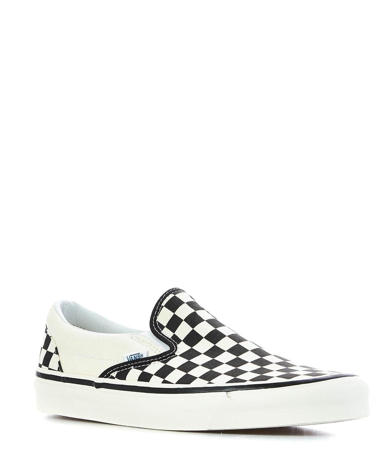 VANS WHITE SNEAKERS - DIVINE