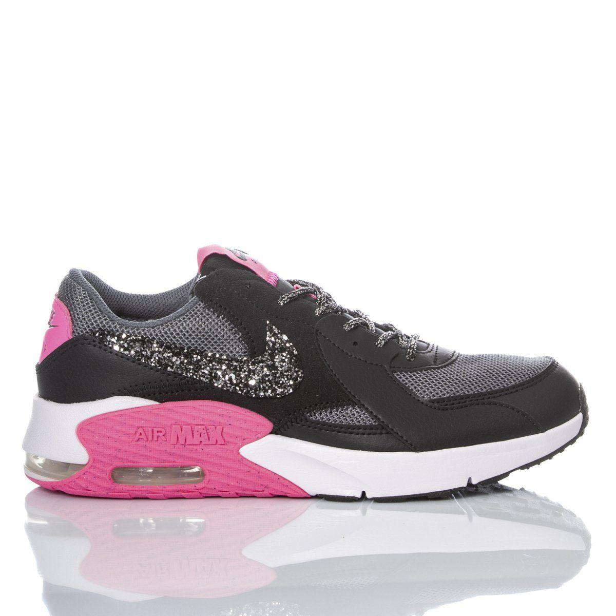 NIKE BLACK SNEAKERS - DIVINE