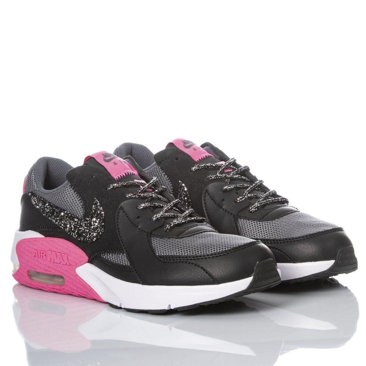 NIKE BLACK SNEAKERS - DIVINE